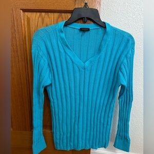 Talbots V-Neck Light Weight Sweater Color: Turquoise Condition: Like New